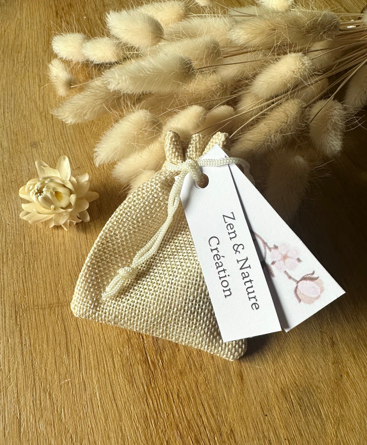 Porte-clé / bijou de sac Néa personnalisé | fiole cristaux