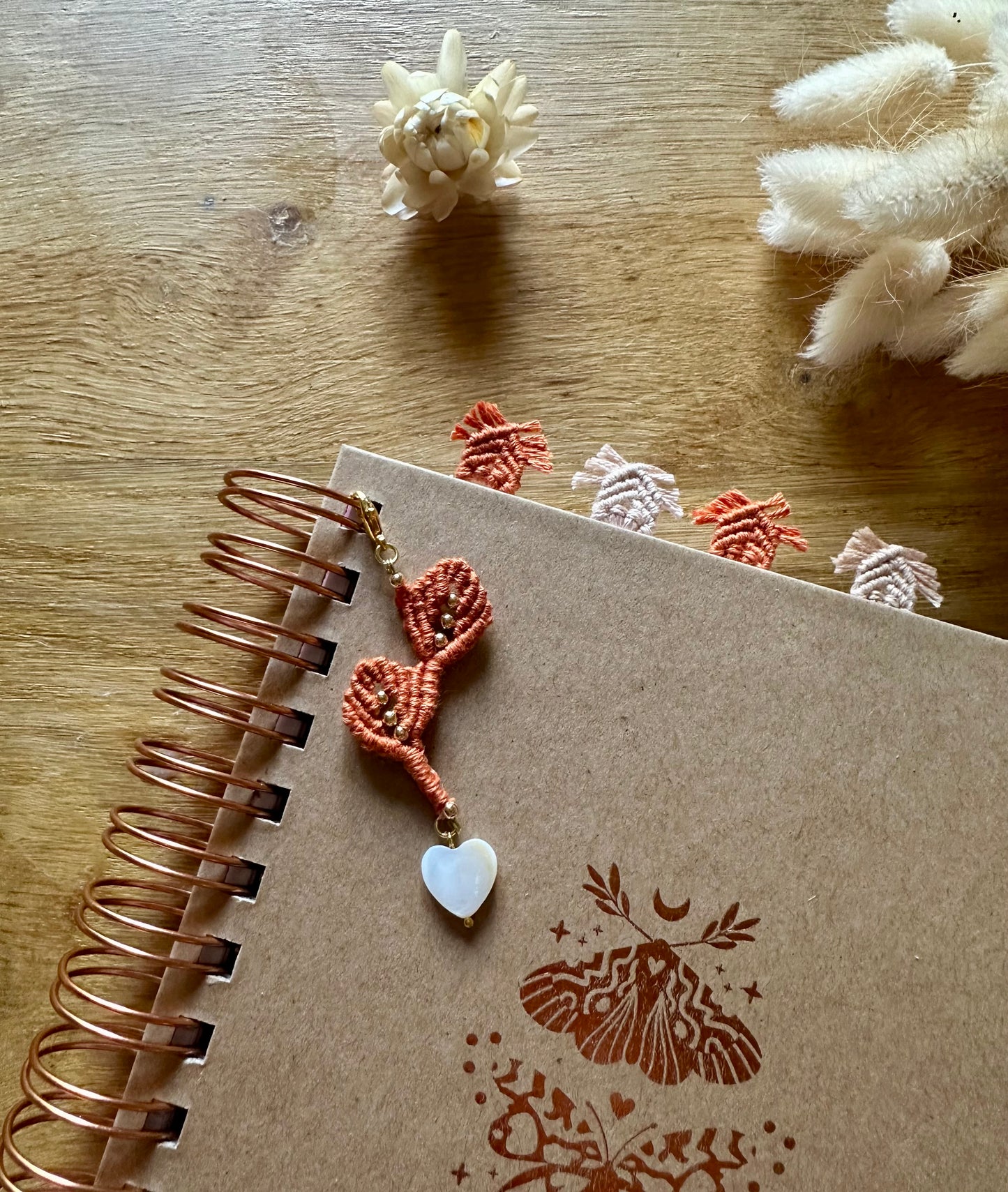 Bijou /Charm Feuillage perlé | Micro-Macramé Fait Main