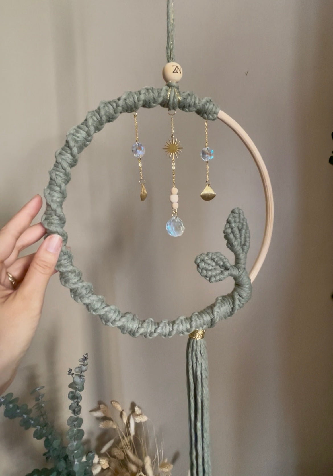 Suncatcher attrape-soleil xl en macramé artisanal