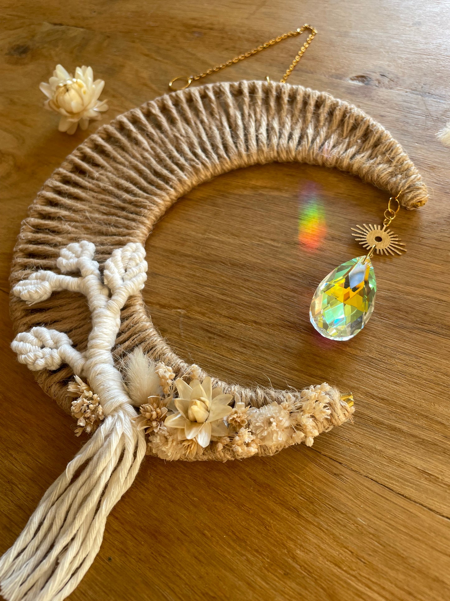 Attrape-soleil artisanal Lina | macramé et jute