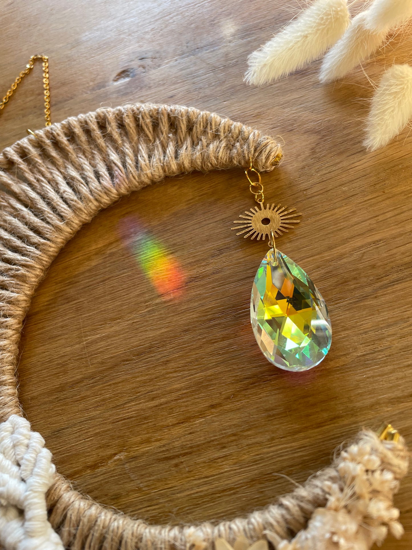 Attrape-soleil artisanal Lina | macramé et jute