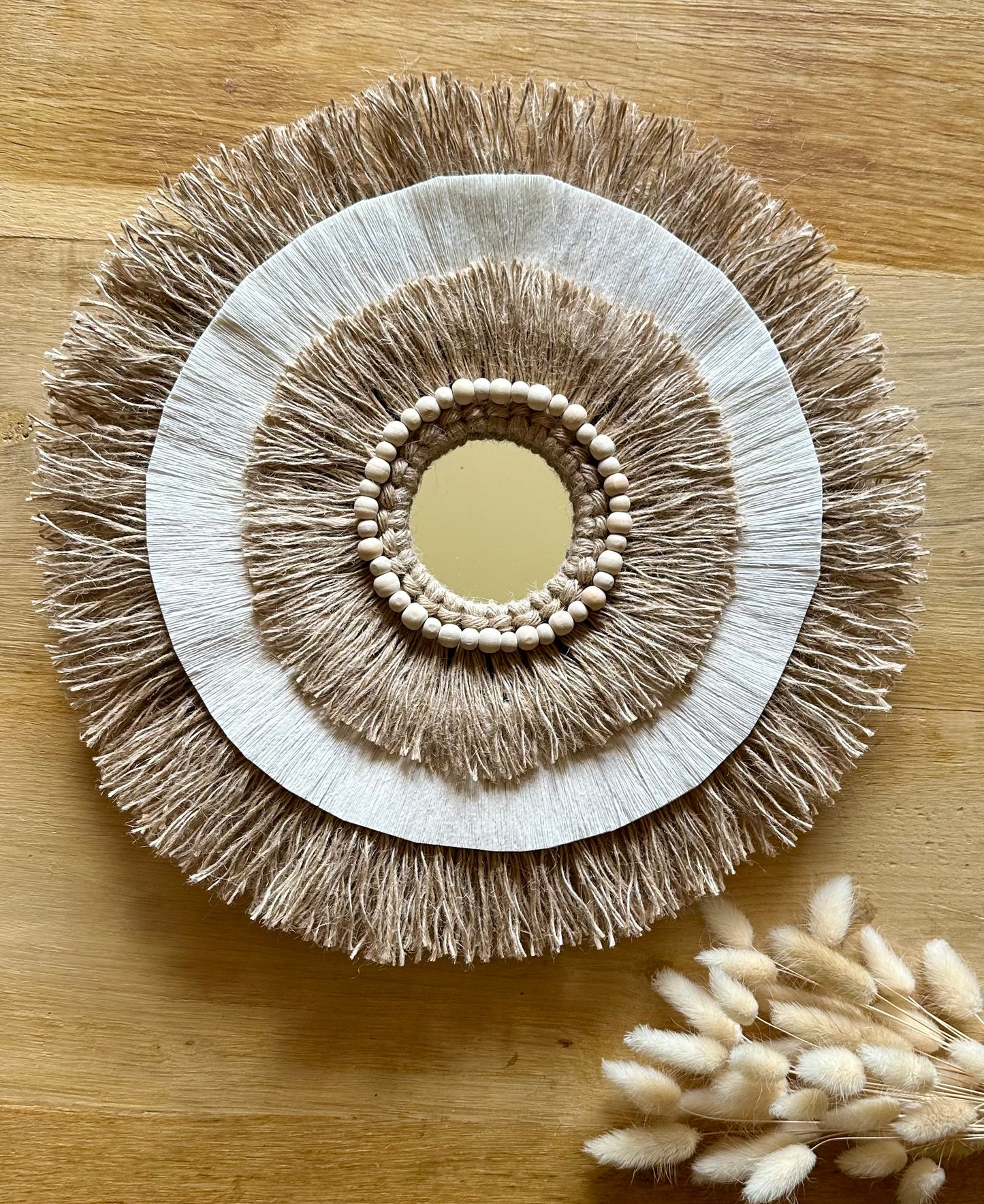 Décoration murale artisanale Lalyana | Jute et coton | 35cm