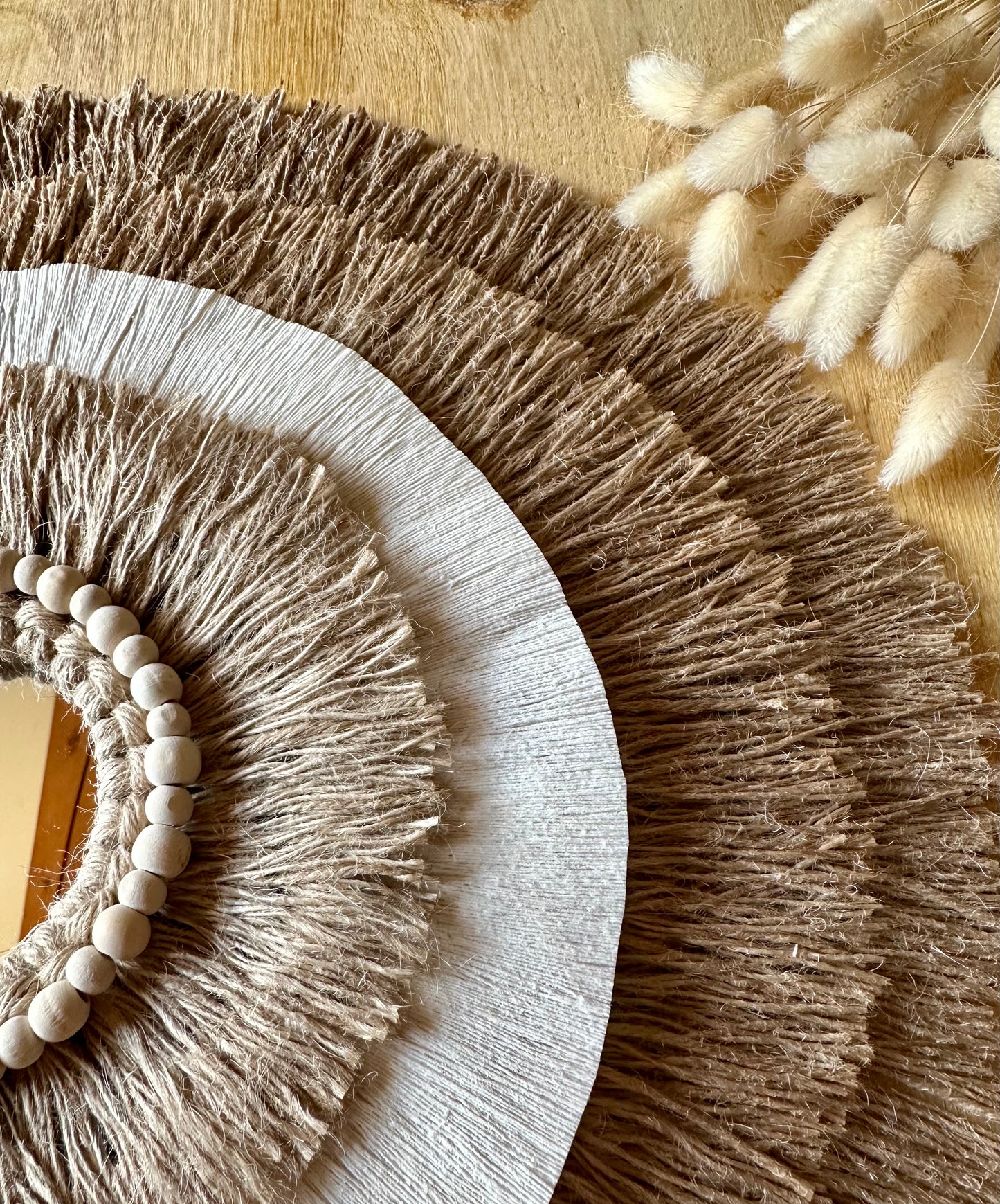 Décoration murale artisanale Lalyana | Jute et coton | 45cm