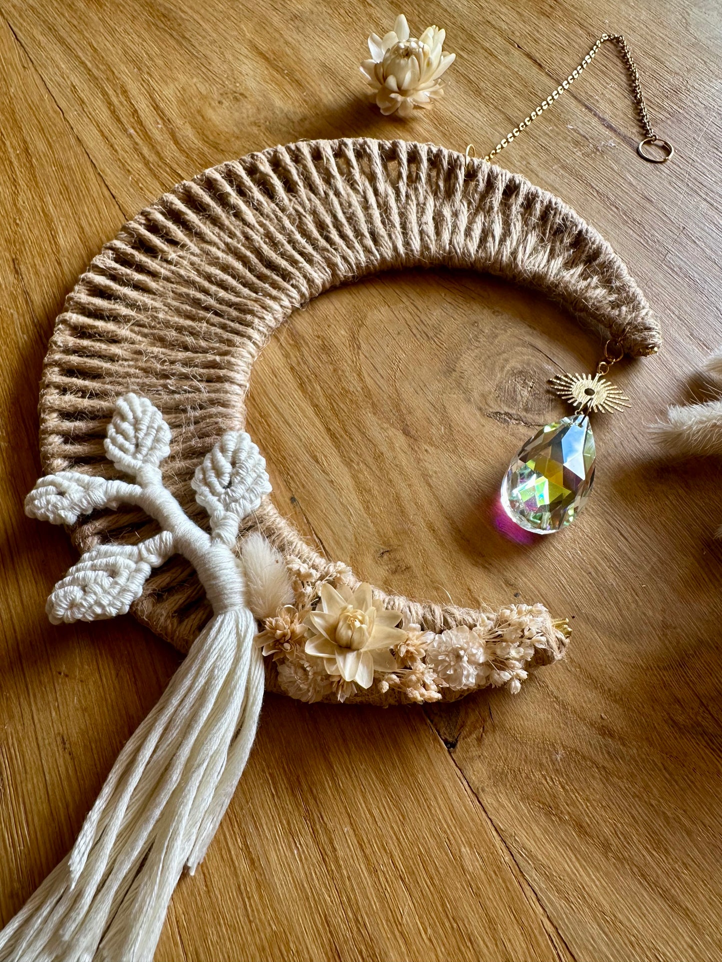 Attrape-soleil artisanal Lina | macramé et jute