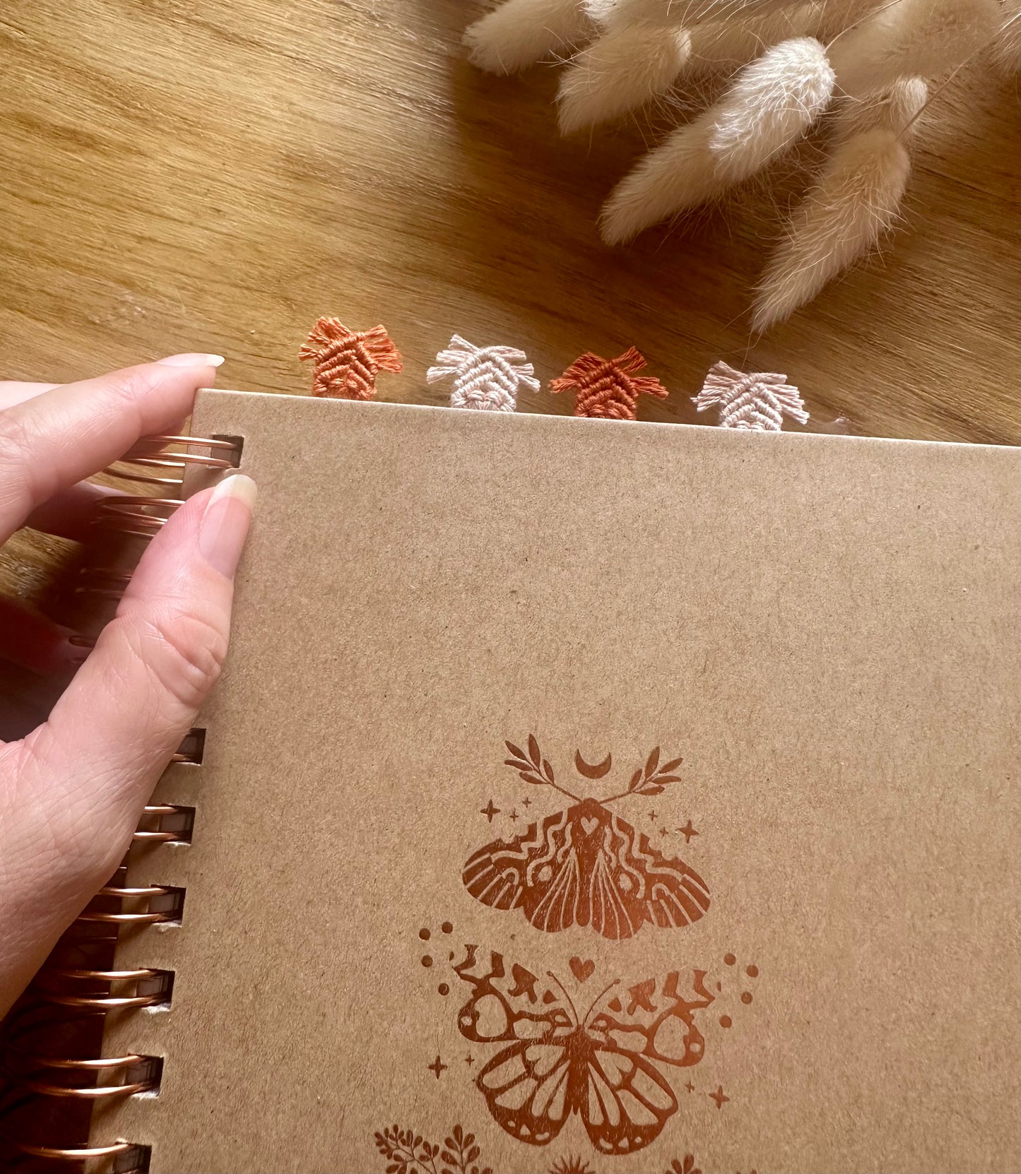 Lot de 4 Mini Marque-Pages Gouttes en Micro-Macramé Fait Main