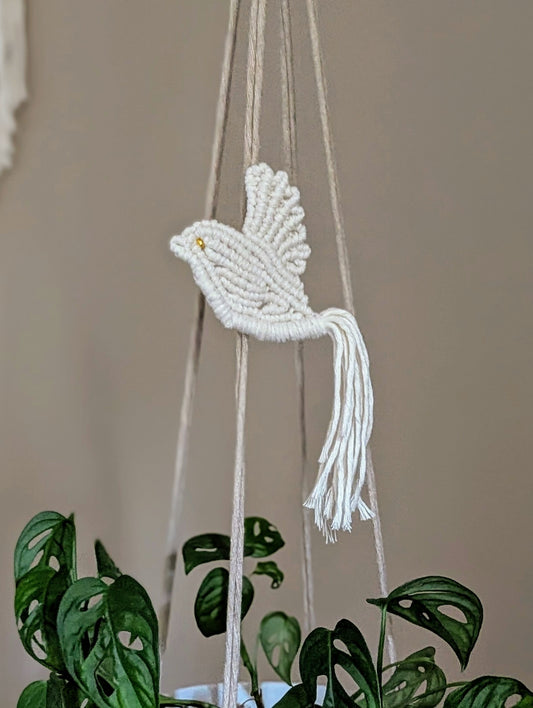 Broche artisanale tissée en macramé | Oiseau