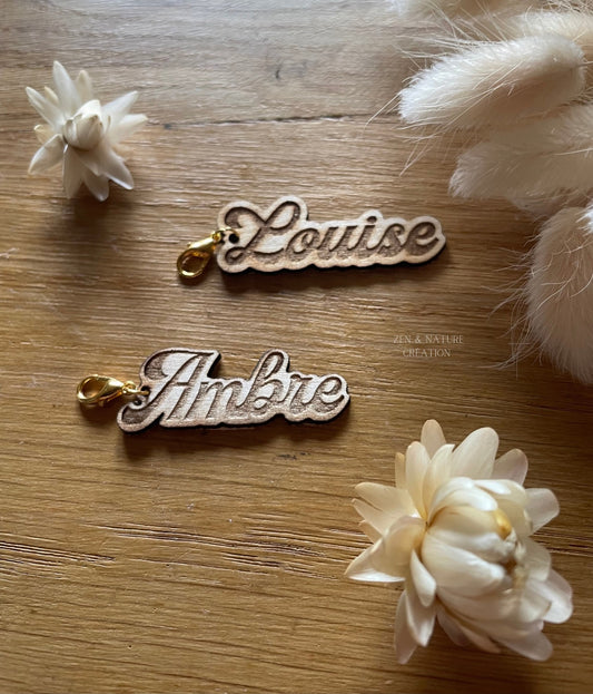 Charm / breloque en bois à personnaliser prénom ou mot